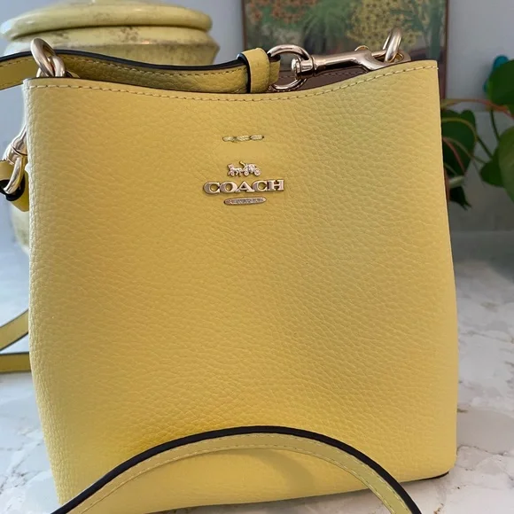 Coach Yellow Mini Bucket Crossbody Bag GH - Picture 2 of 9